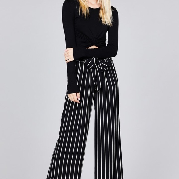 Black Gathered Long Sleeve - Picture 3 of 5